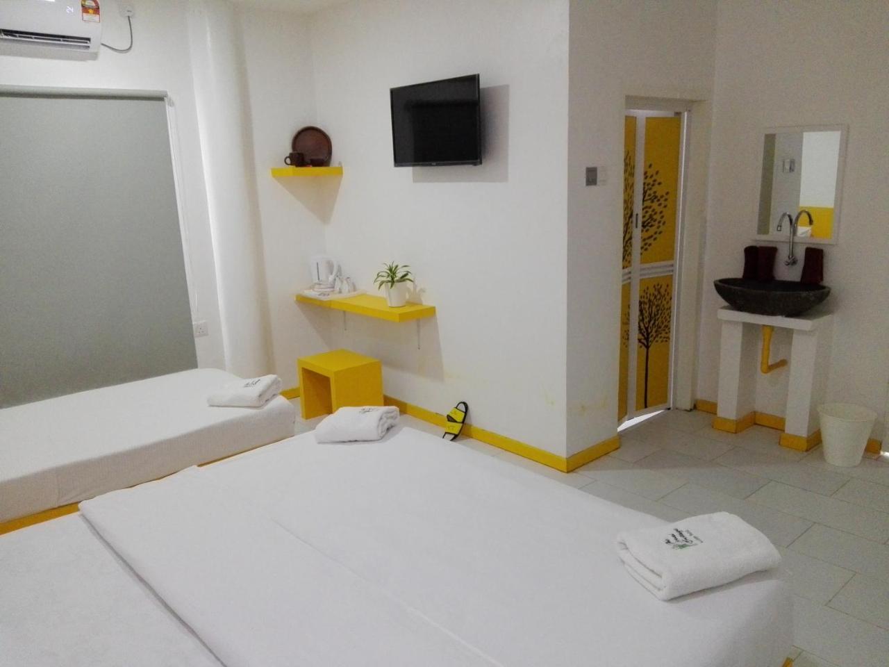 The Serai Cottage Boutique Hotel Kuala Berang Exteriör bild